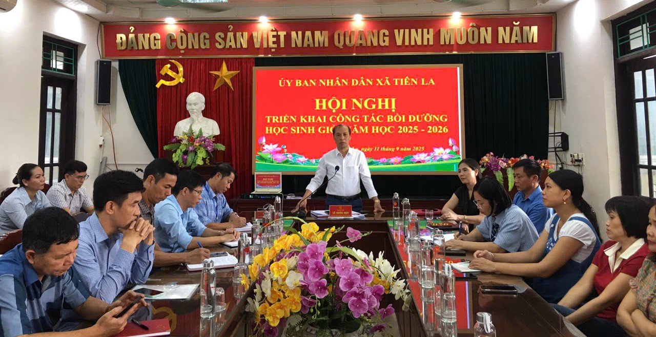 Các đại biểu đã tham gia các ý kiến