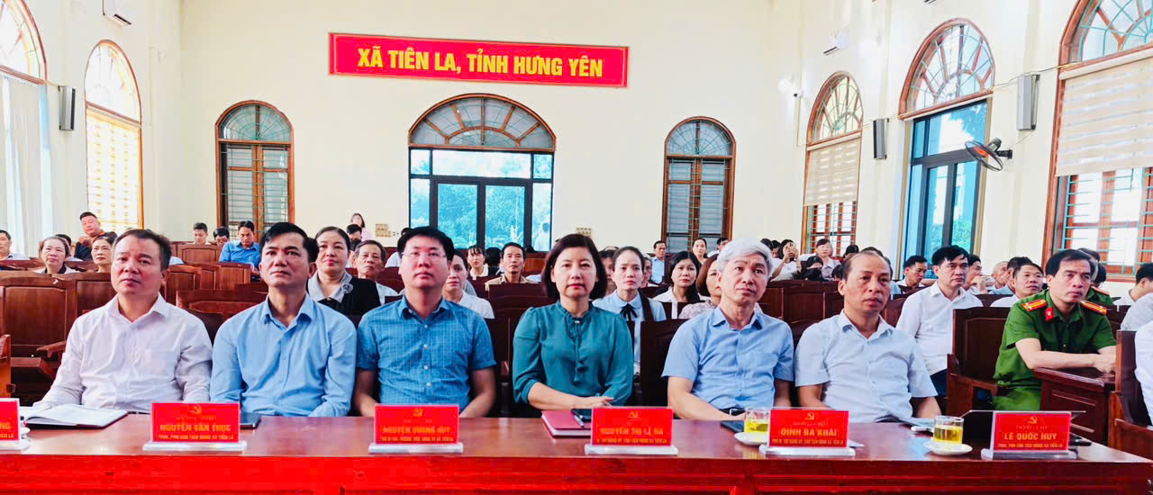 HỘI NGHỊ TRỰC TUYẾN TOÀN QUỐC NGHIÊN CỨU, HỌC TẬP, QUÁN TRIỆT VÀ TRIỂN KHAI THỰC HIỆN MỘT SỐ NGHỊ QUYẾT, KẾT LUẬN CỦA BỘ CHÍNH TRỊ, BAN BÍ THƯ TẠI ĐIỂM CẦU XÃ TIÊN LA.