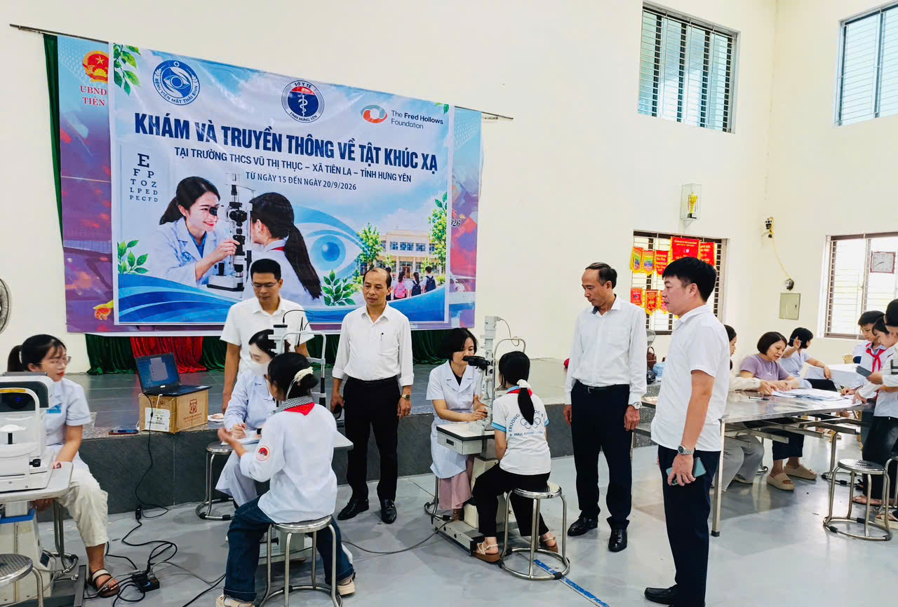 Xã Tiên La triển khai chương trình khám, truyền thông về tật khúc xạ và cấp kính miễn phí cho học sinh