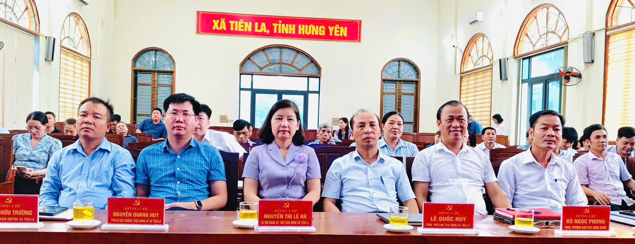 ĐẢNG ỦY XÃ TIÊN LA TỔ CHỨC HỘI NGHỊ NGHIÊN CỨU, HỌC TẬP, QUÁN TRIỆT VÀ TRIỂN KHAI THỰC HIỆN NGHỊ QUYẾT HỘI NGHỊ TRUNG ƯƠNG 3 KHÓA XIV