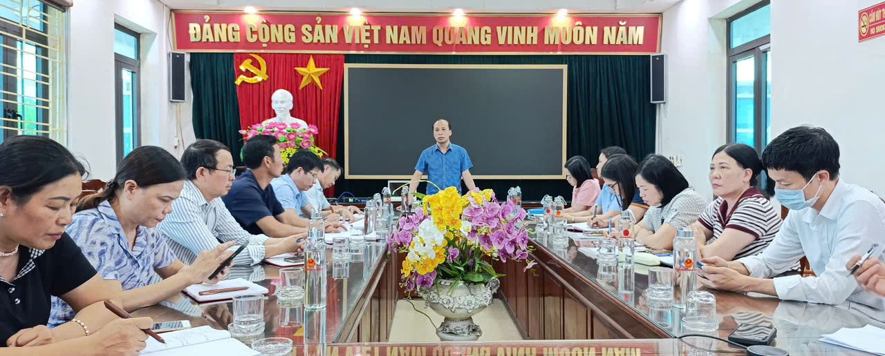 Hội đồng sáng kiến ngành giáo dục xã Tiên La tổ chức hội nghị triển khai chấm sáng kiến năm học 2025-2026