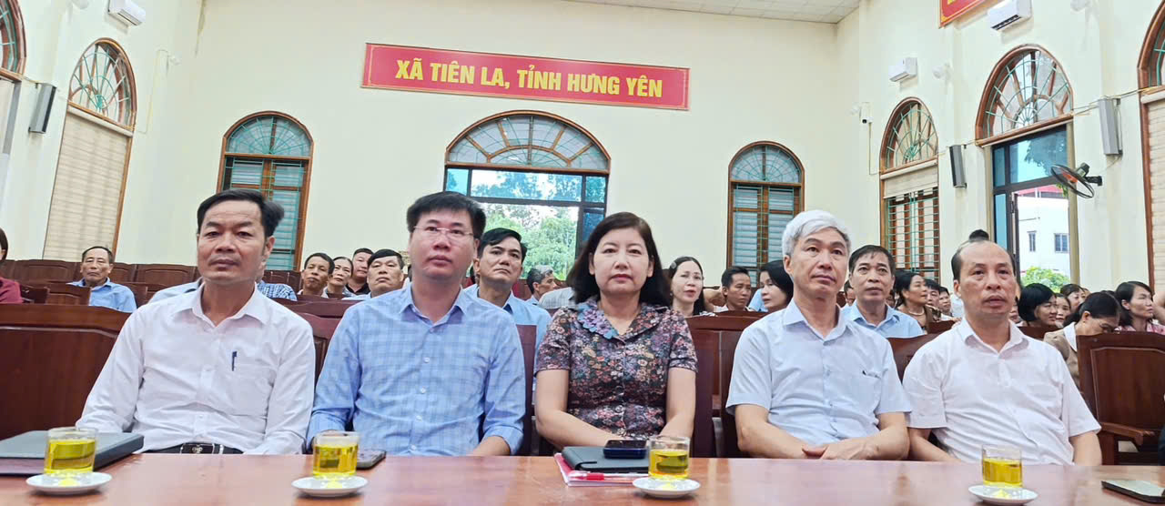 Xã Tiên La tham dự Hội nghị toàn quốc nghiên cứu, học tập, quán triệt và triển khai thực hiện Nghị quyết Hội nghị lần thứ Ba Ban Chấp hành Trung ương Đảng khóa XIV.