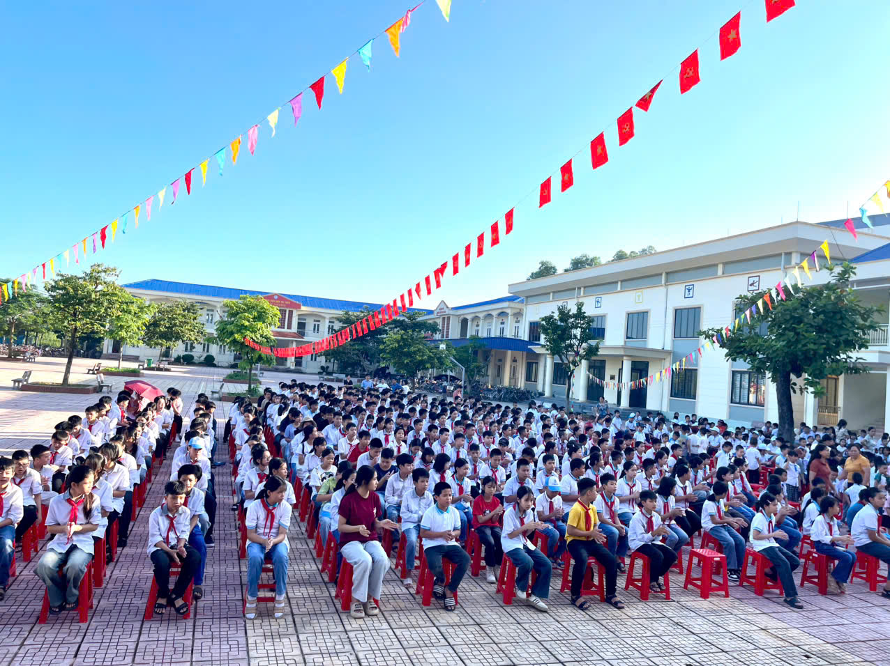 Các trường học trên địa bàn xã sẵn sàng cho khai giảng năm học mới 2025 - 2026