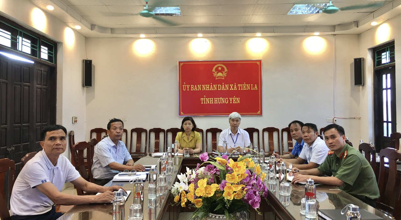 Ban Chỉ huy Phòng thủ dân sự tỉnh tổ chức hội nghị trực tuyến tới các xã, phường để triển khai công tác ứng phó với cơn bão số 9 (tên quốc tế Ragasa)