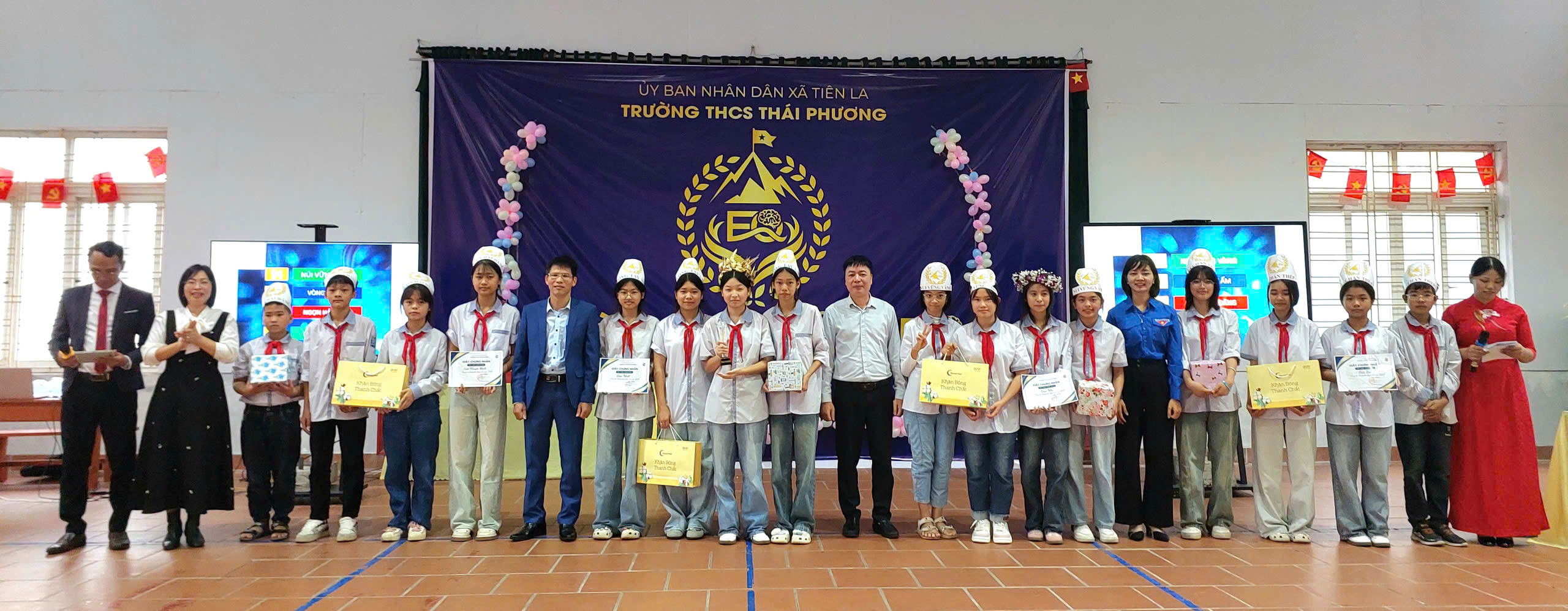 TRƯỜNG THCS THÁI PHƯƠNG TỔ CHỨC CHƯƠNG TRÌNH “ĐƯỜNG LÊN ĐỈNH EQ” – HÀNH TRÌNH XÂY DỰNG NỘI LỰC CẢM XÚC