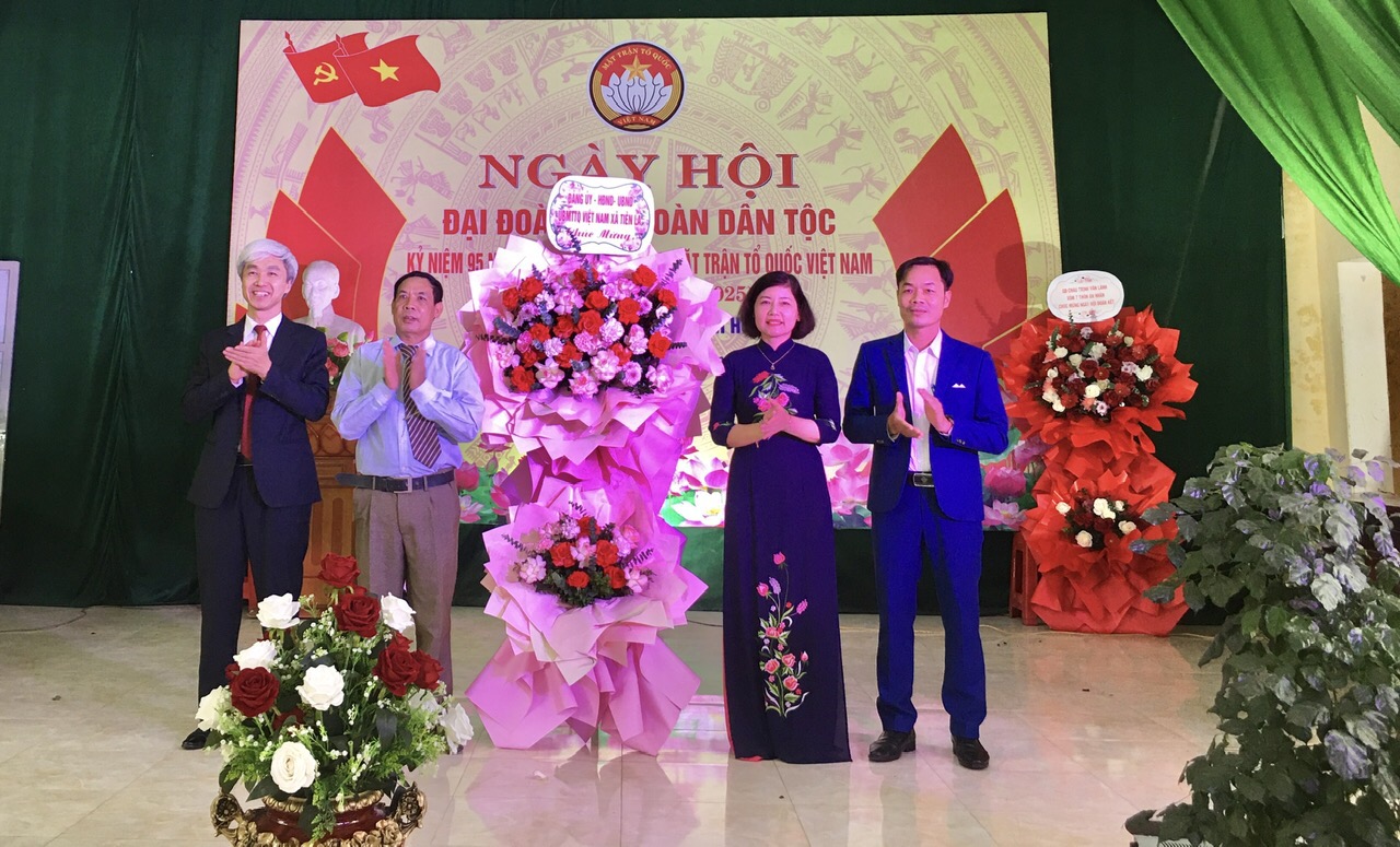 Ủy ban MTTQ Việt Nam xã Tiên La tổ chức điểm “Ngày hội Đại đoàn kết toàn dân tộc” tại thôn An Nhân