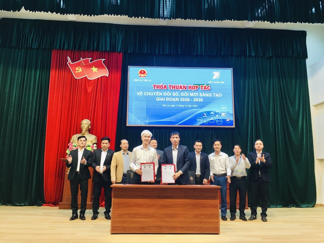 Hội nghị báo cáo công tác chuyển đổi số năm 2025; Ký thỏa thuận hợp tác chuyển đổi số và đổi mới sáng tạo giai đoạn 2026-2030
