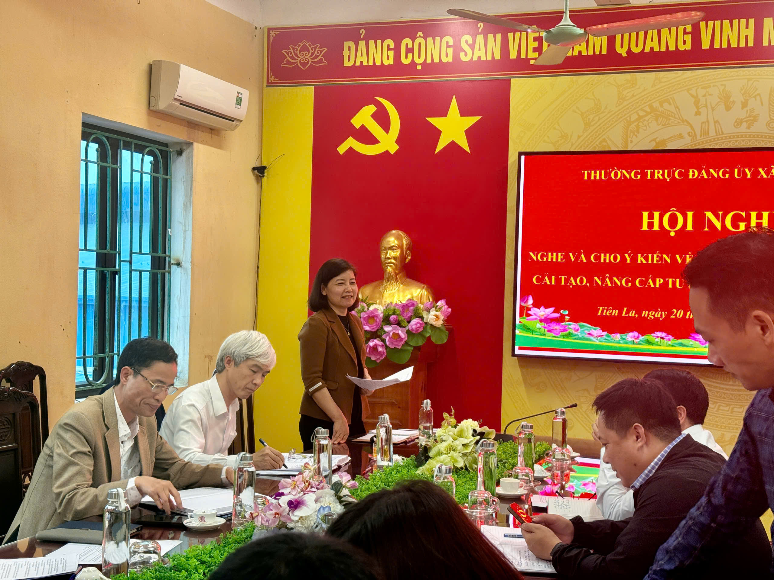 Thường trực Đảng uỷ xã Tiên La tổ chức họp, nghe và cho ý kiến về tiến độ thực hiện dự án Cải tạo, nâng cấp tuyến đường ĐH.61A, ĐH.67A