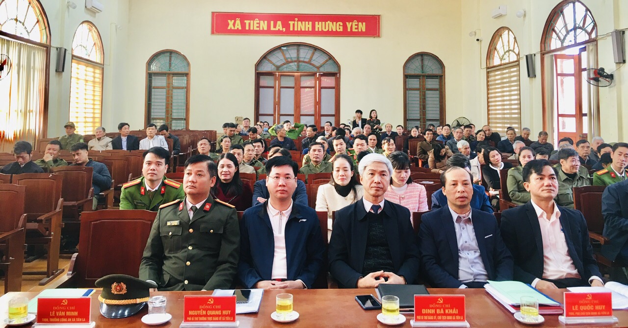 UBND xã Tiên La tổ chức Hội nghị Tổng kết công tác thực hiện phong trào toàn dân bảo vệ An ninh Tổ quốc; Công tác quản lý, sử dụng vũ khí, vật liệu nổ, công cụ hỗ trợ, pháo; phòng cháy chữa cháy và cứu nạn, cứu hộ năm 2025