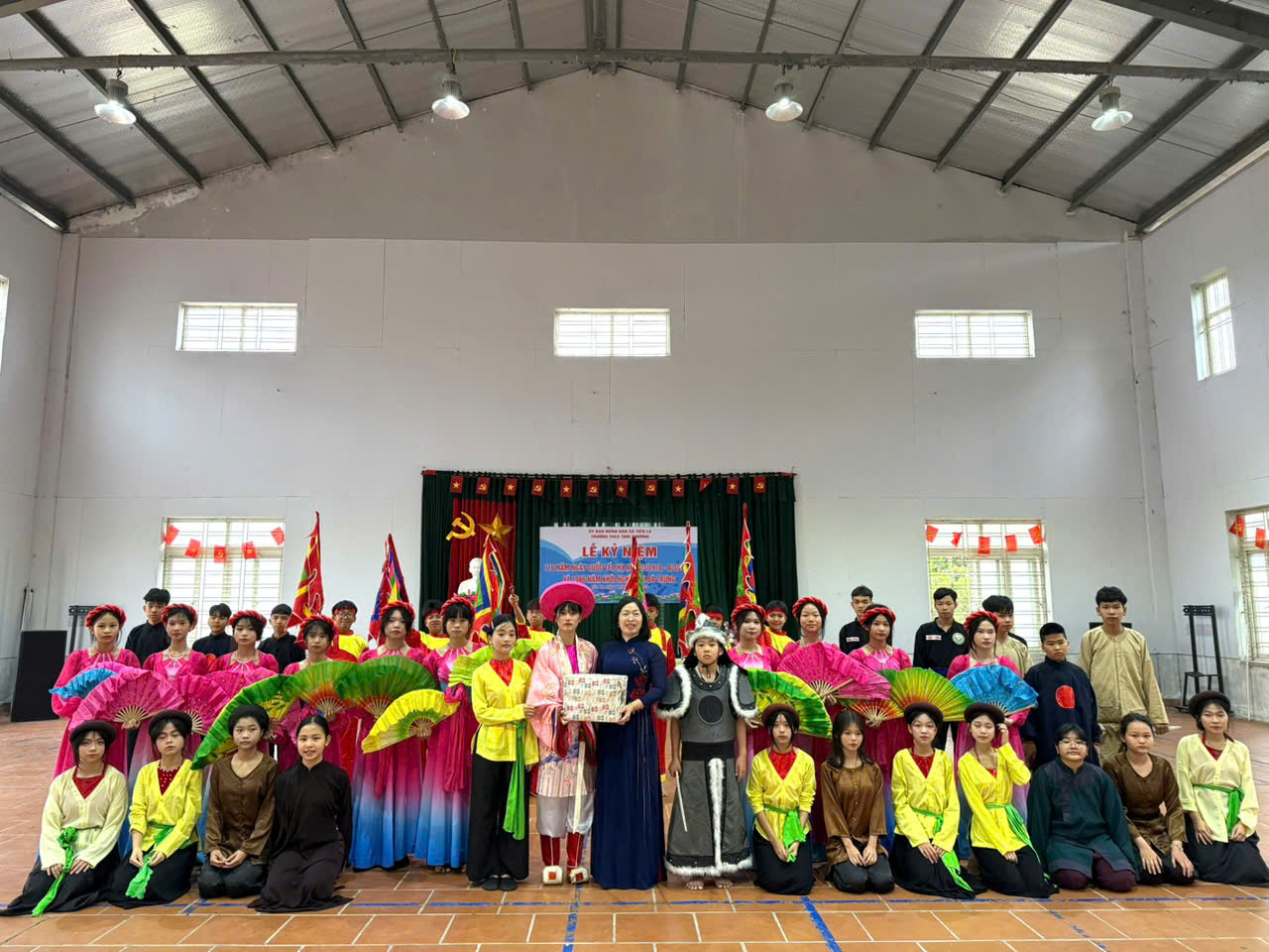 Trường THCS Thái Phương tổ chức lễ kỉ niệm 116 năm ngày Quốc tế phụ nữ 8/3 (8/3/1910 - 8/3/2026) và 1986 năm Khởi nghĩa Hai Bà Trưng
