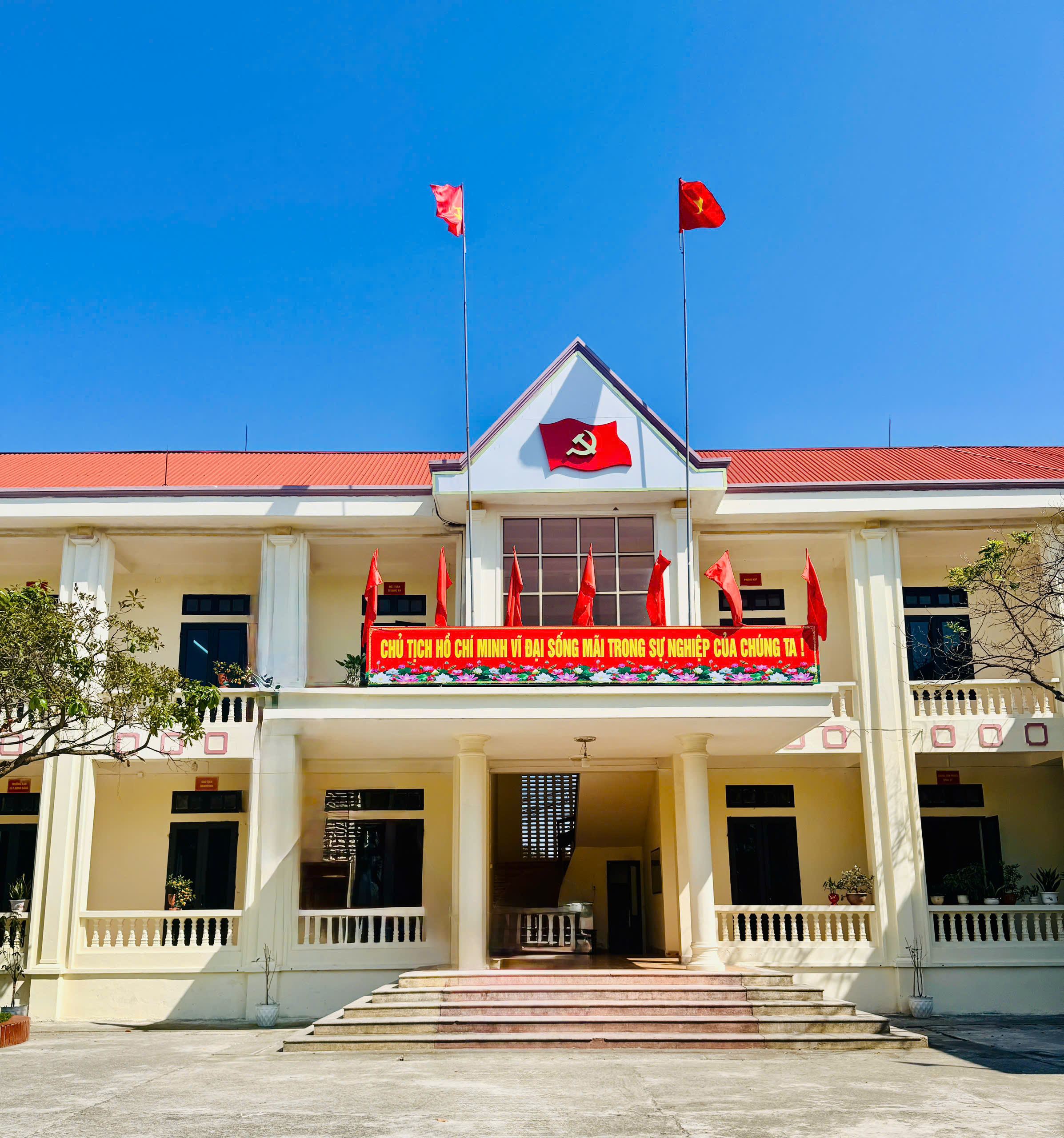 Đảng ủy xã Tiên La ra mắt Trang thông tin điện tử