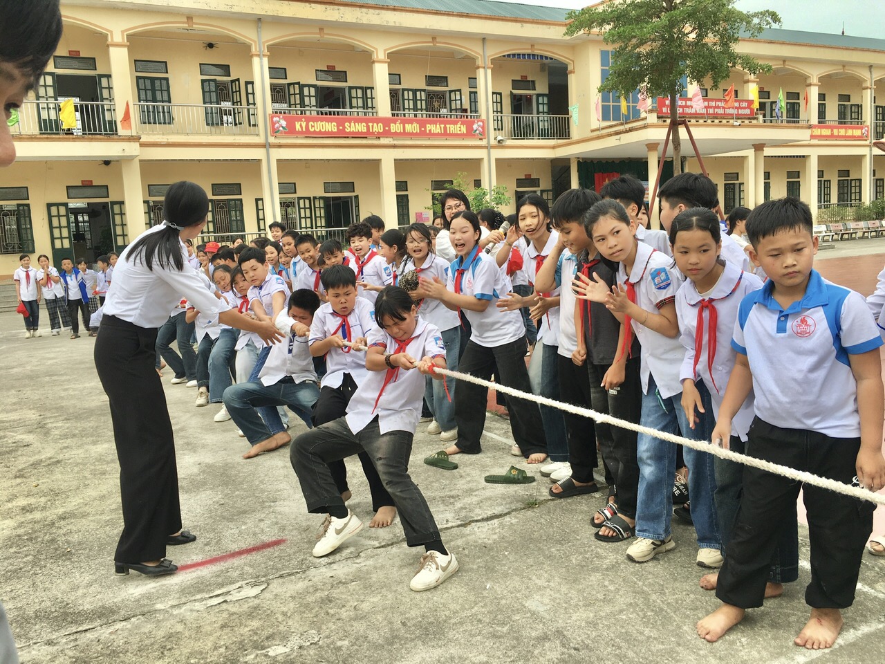 Trường Tiểu học Thái Phương tổ chức các hoạt động kỷ niệm 95 năm ngày thành lập Đoàn thanh niên cộng sản Hồ Chí Minh