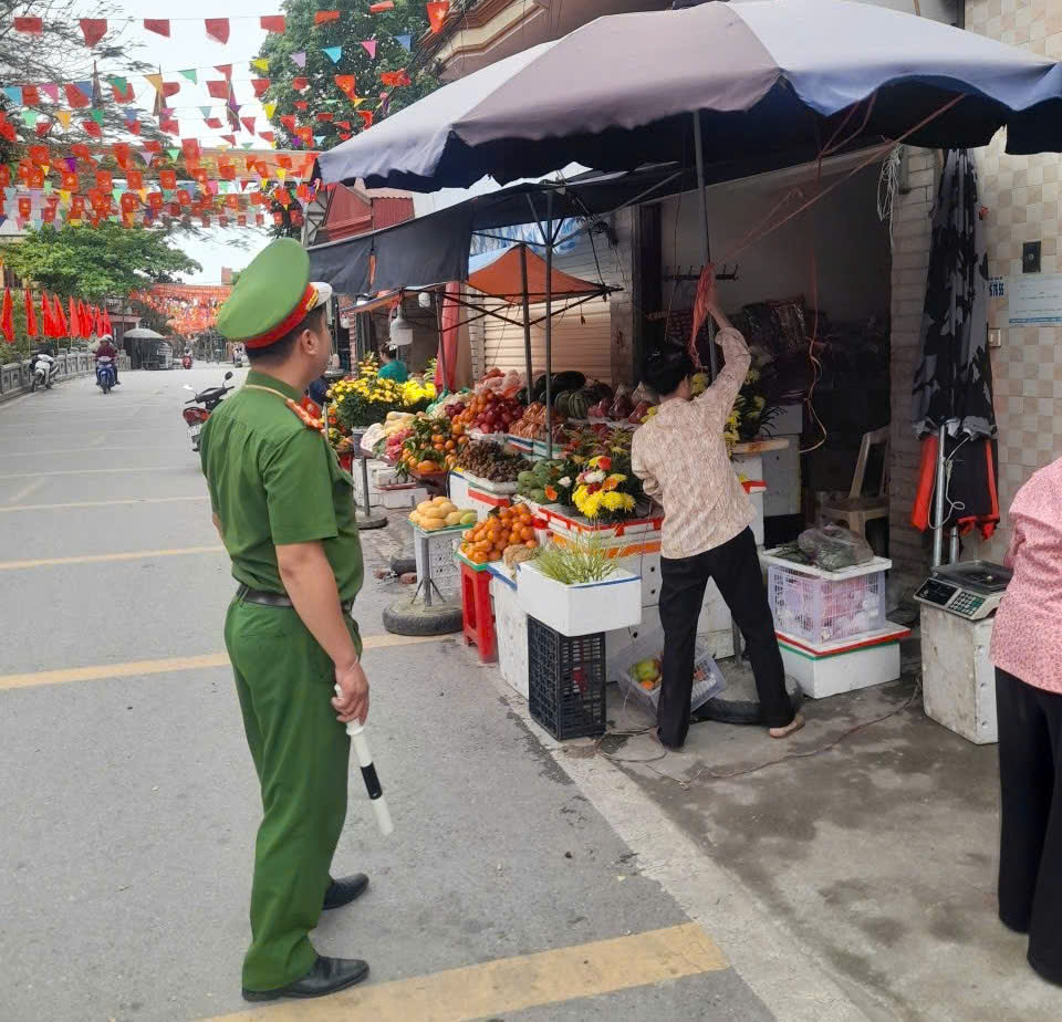 Công an xã Tiên La tăng cường bảo đảm an ninh trật tự  Lễ hội Tiên La năm 2026