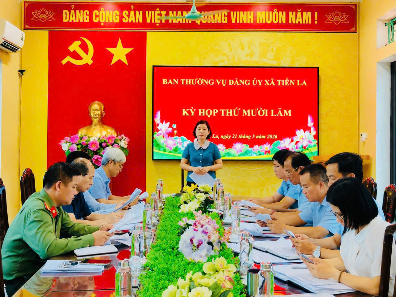 Ban Thường vụ Đảng ủy xã Tiên La họp nghe và cho ý kiến một số nội dung trọng tâm trong thời gian tới